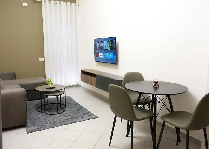 Palm Breeze Apartment Durrës