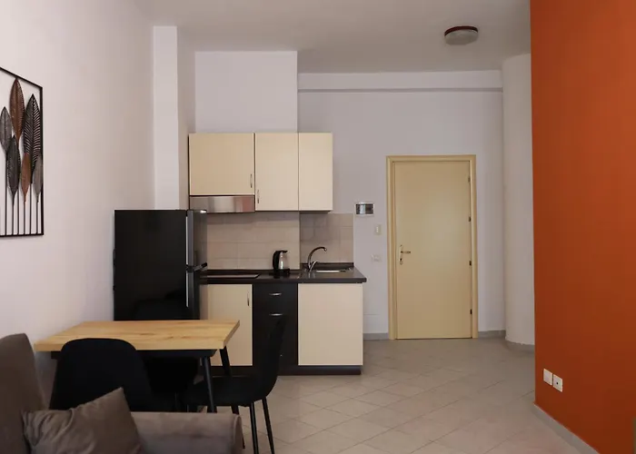 Palm Breeze Apartment