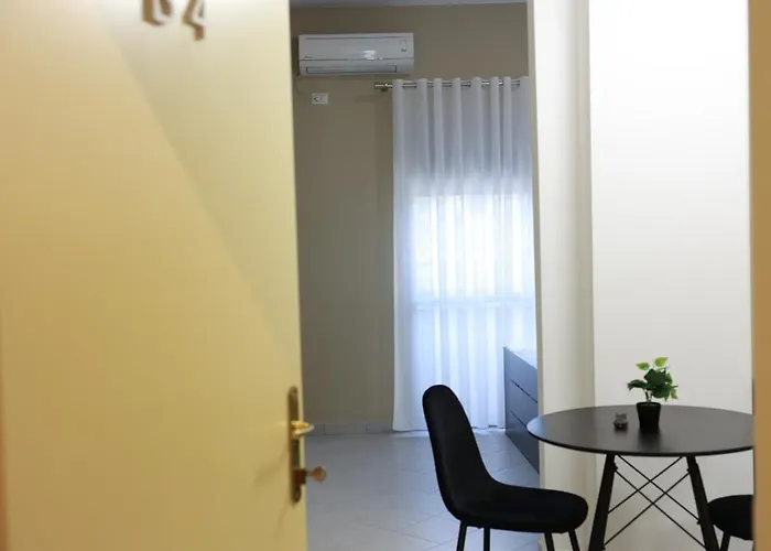 Palm Breeze Apartment